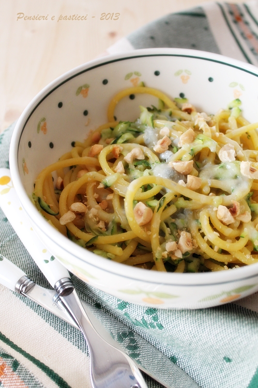 bigoli alle zucchine e gorgonzola