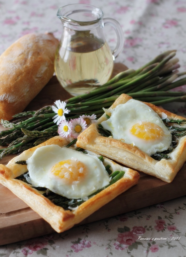 sfogliatine con asparagi e uova