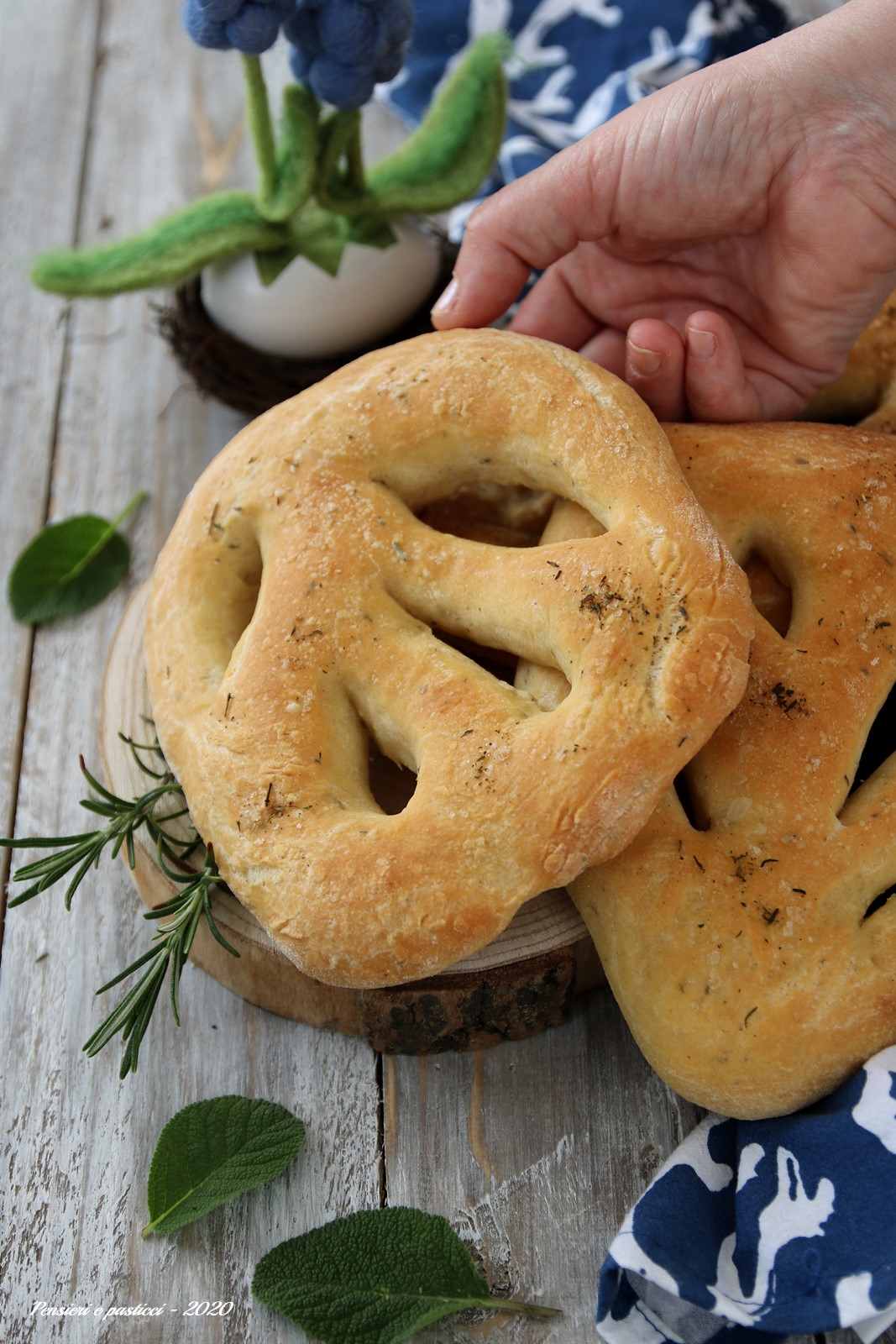 Fougasse provenzale con macchina del pane