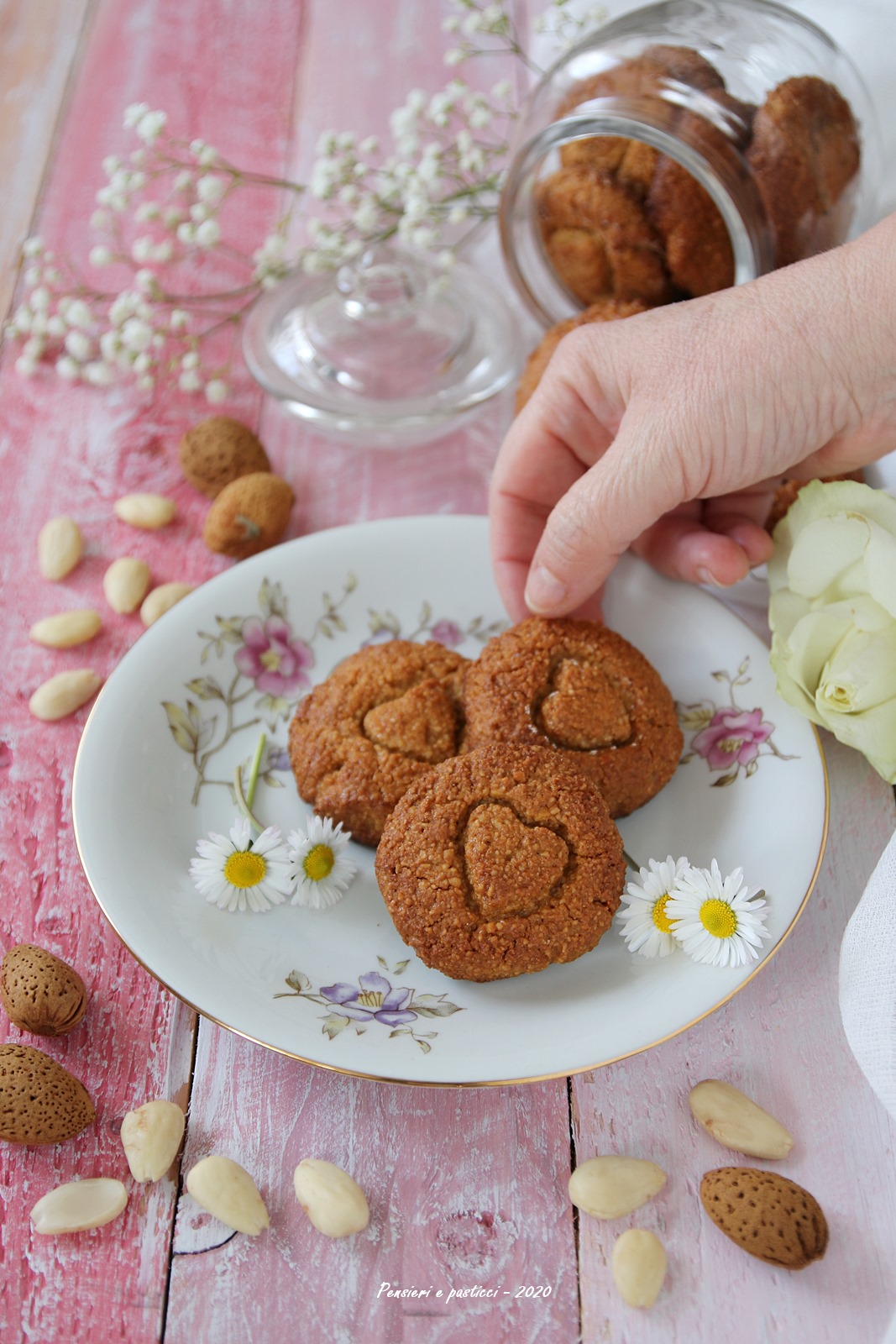 biscotti alle mandorle e miele