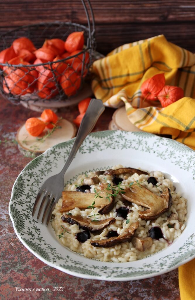 risotto ai porcini con Casera e mirtilli