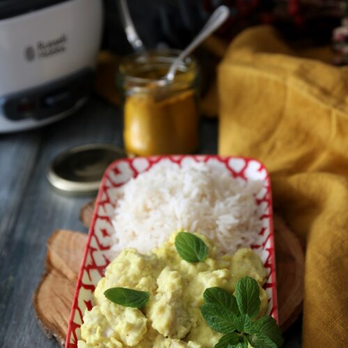 Spezzatino di tacchino al curry e panna