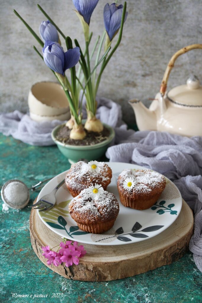 Muffins alla banana e spezie in friggitrice ad aria